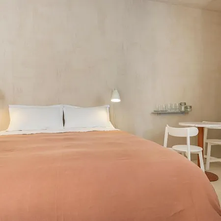 The Carpenter's Apartament *