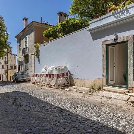 The Carpenter's Апартаменты *